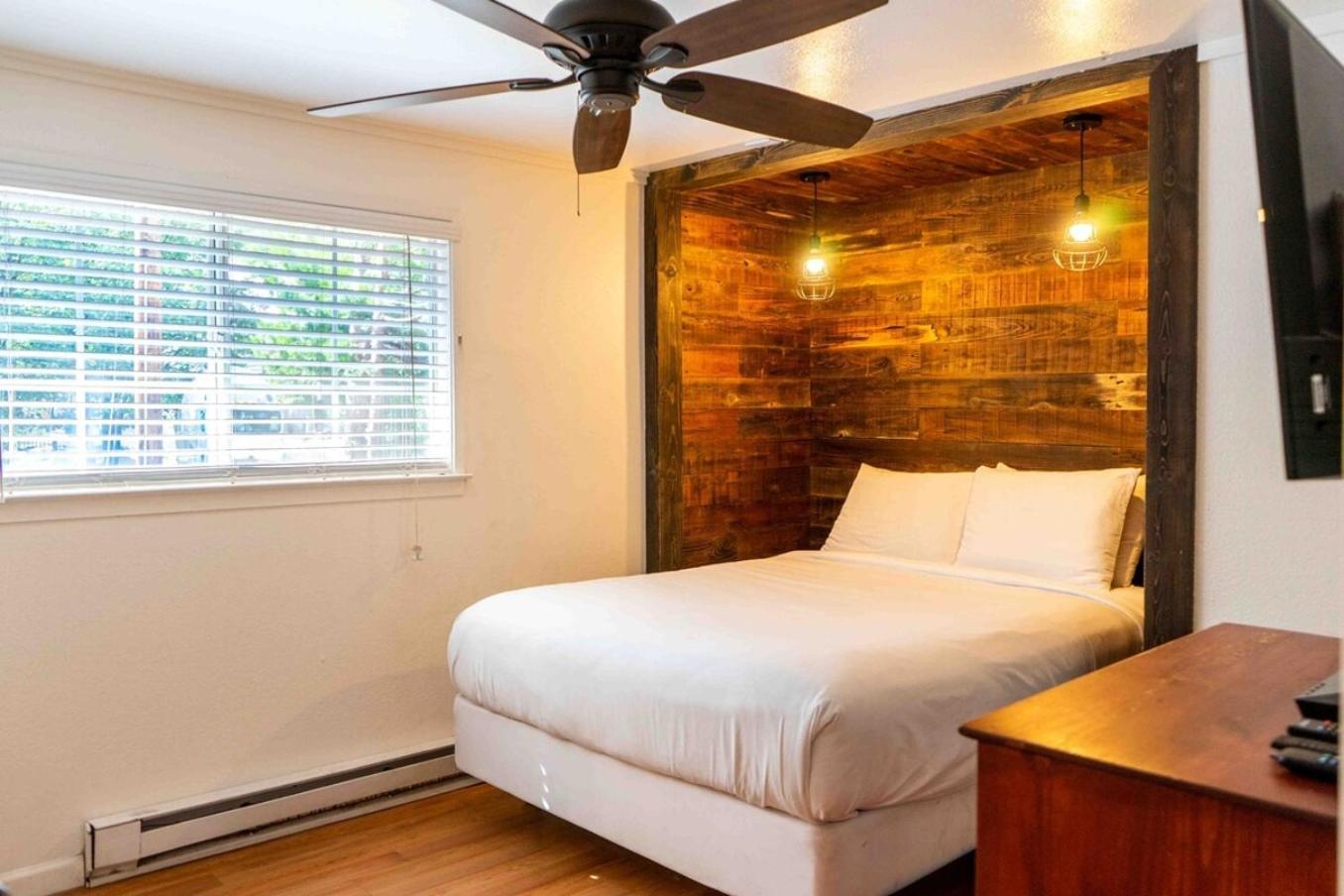 Bear Cave- Pet Friendly Suite In Shaver Lake Шейвер Лейк Экстерьер фото
