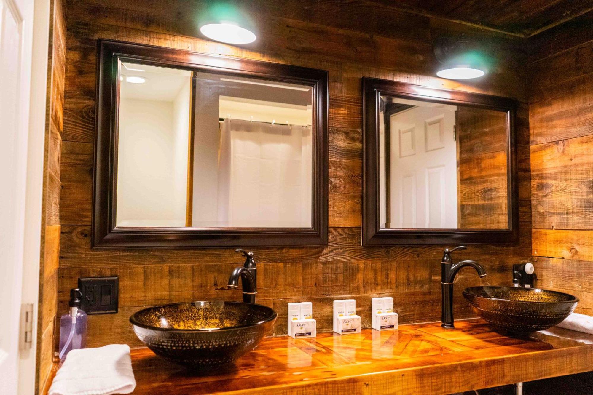 Bear Cave- Pet Friendly Suite In Shaver Lake Шейвер Лейк Экстерьер фото