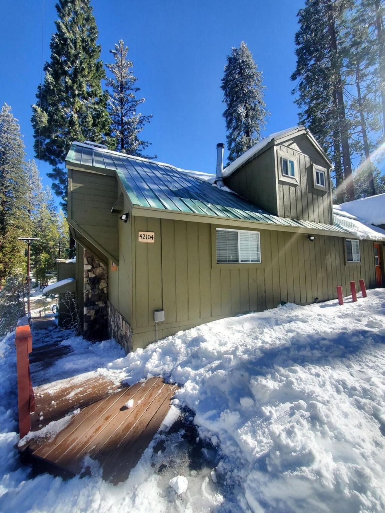 Bear Cave- Pet Friendly Suite In Shaver Lake Шейвер Лейк Экстерьер фото