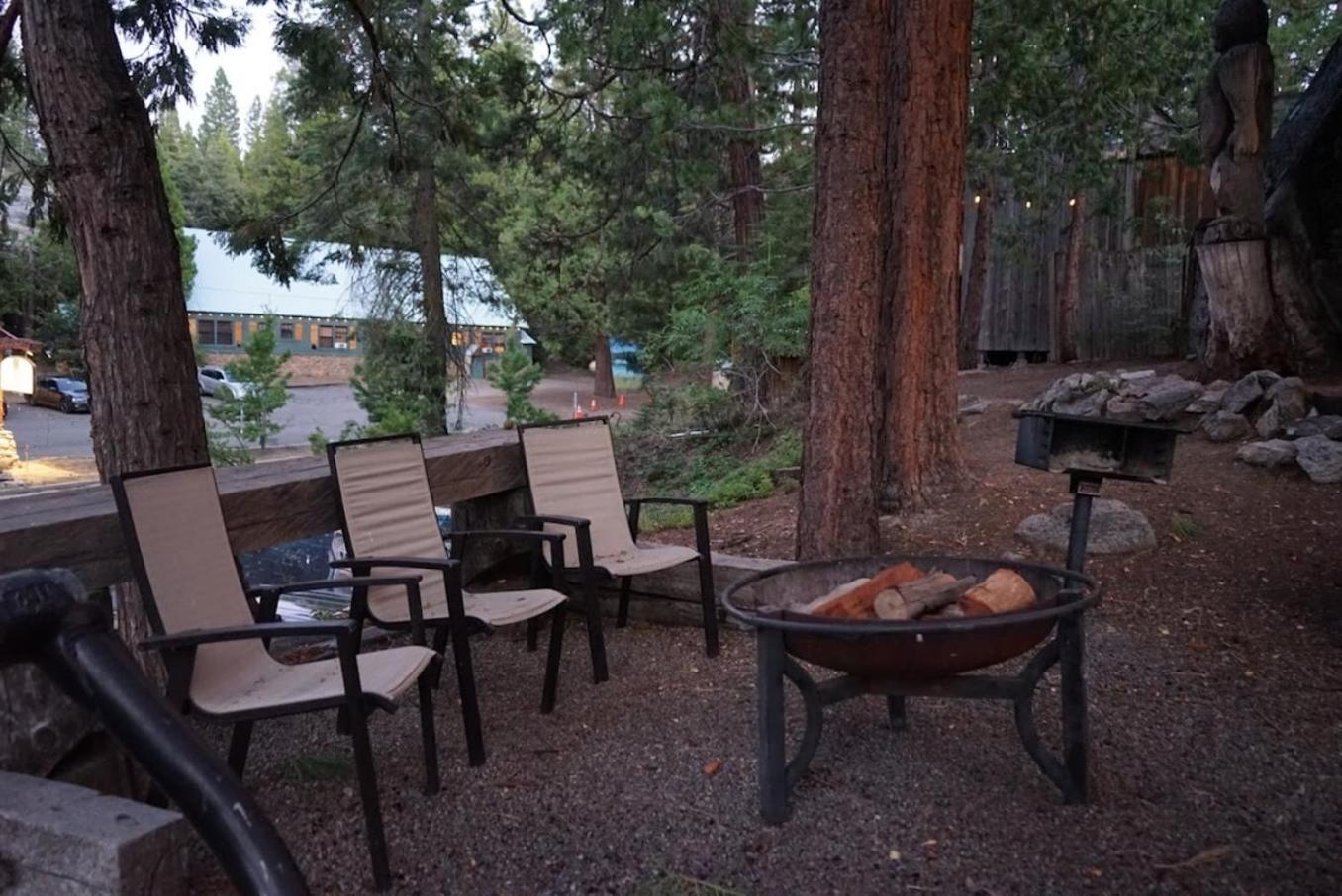 Bear Cave- Pet Friendly Suite In Shaver Lake Шейвер Лейк Экстерьер фото